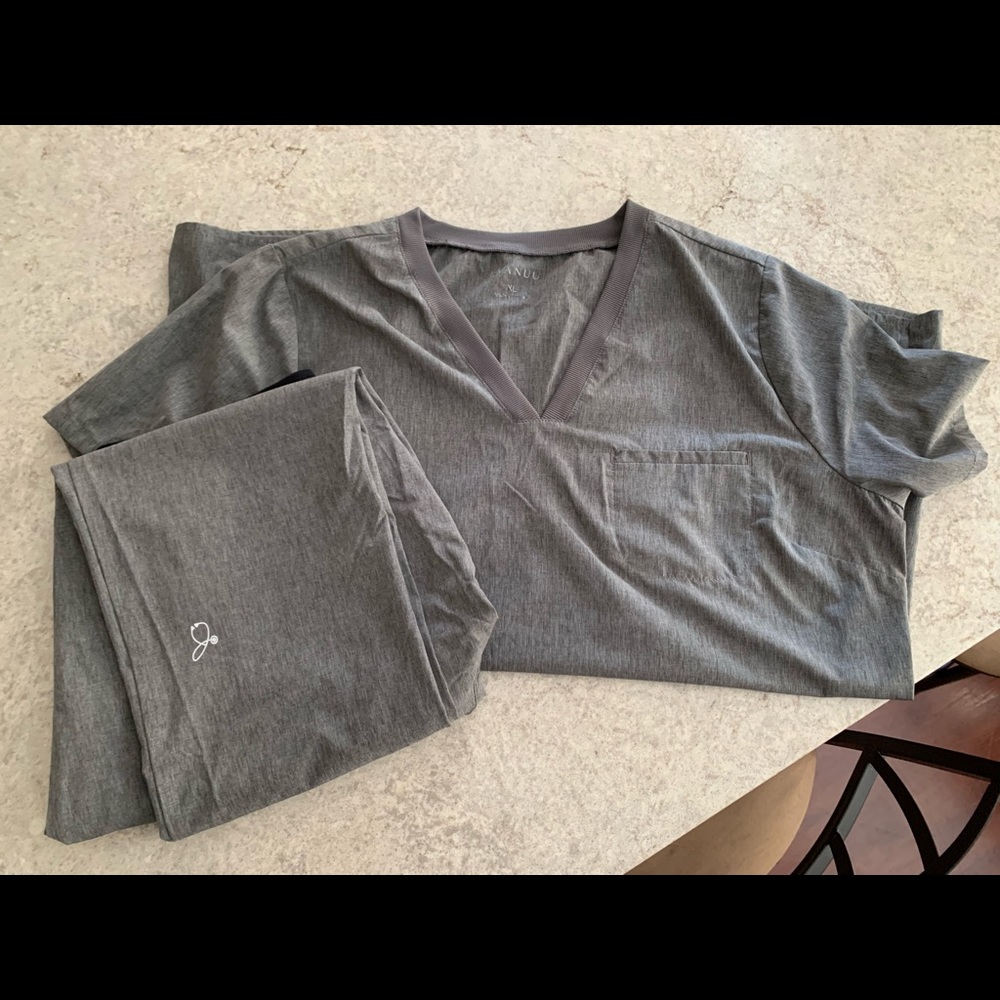 XL Grey Jaanuu Scrub Set